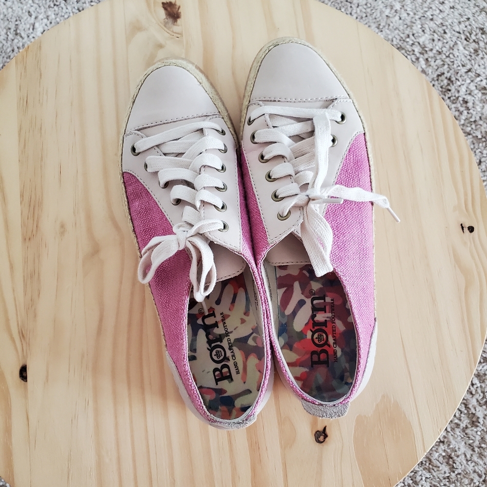 Born women SNEAKERS size 8